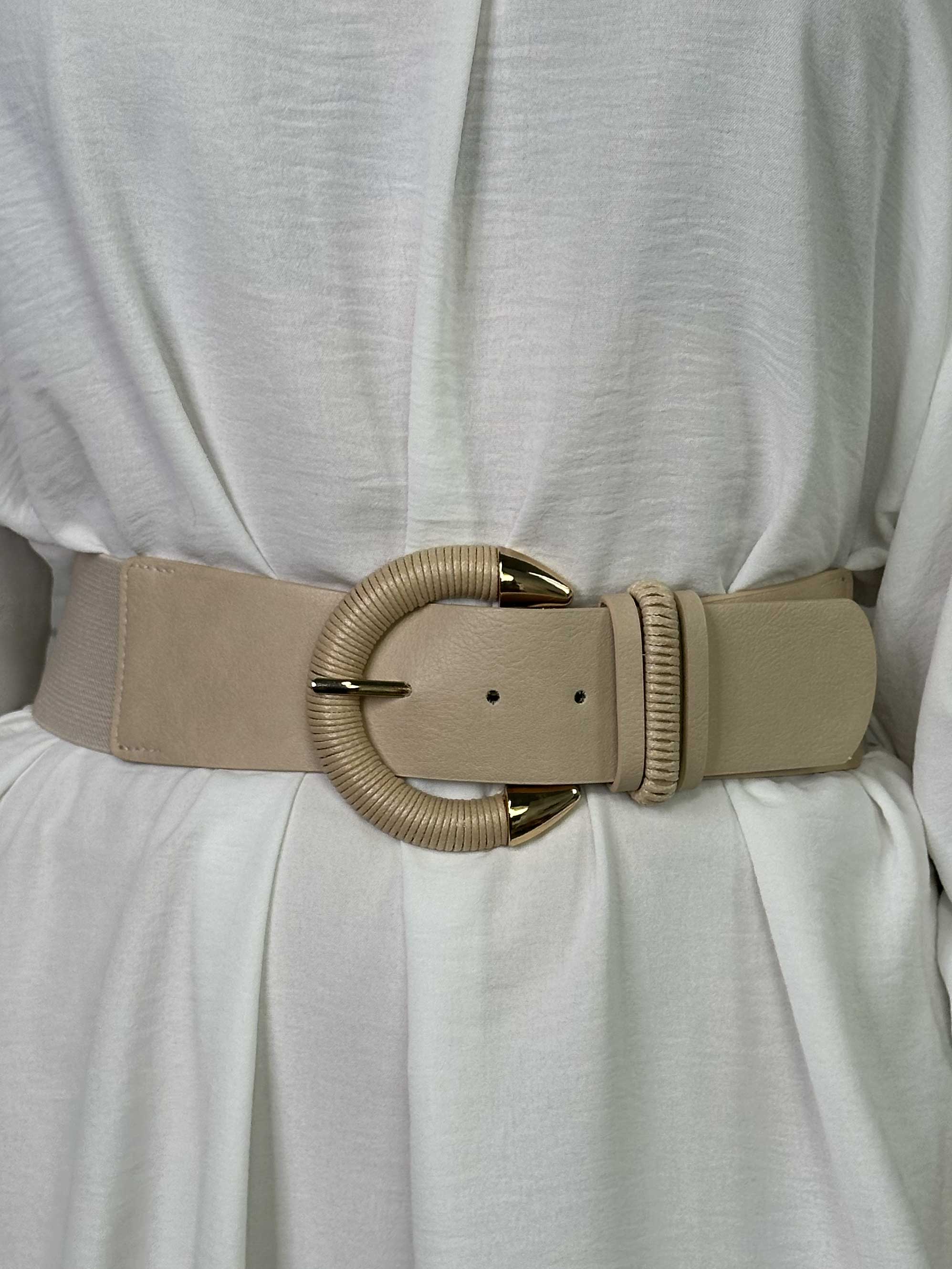 Emily - Elastisk taljebælte med læderlook detaljer